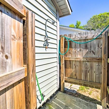 Oak Island Home With Fenced Yard, Walk To Long Beach מראה חיצוני תמונה