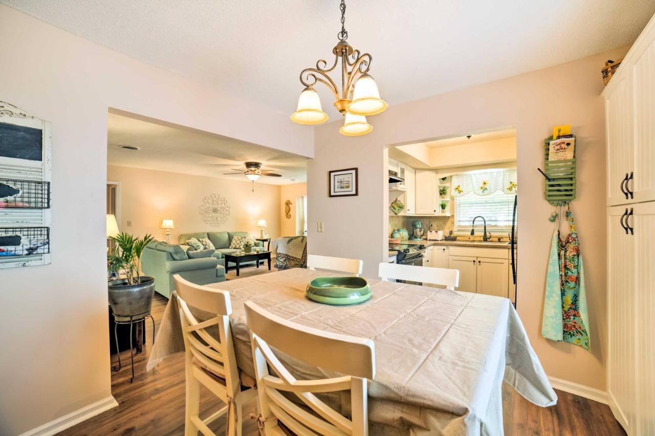 Oak Island Home With Fenced Yard, Walk To Long Beach מראה חיצוני תמונה