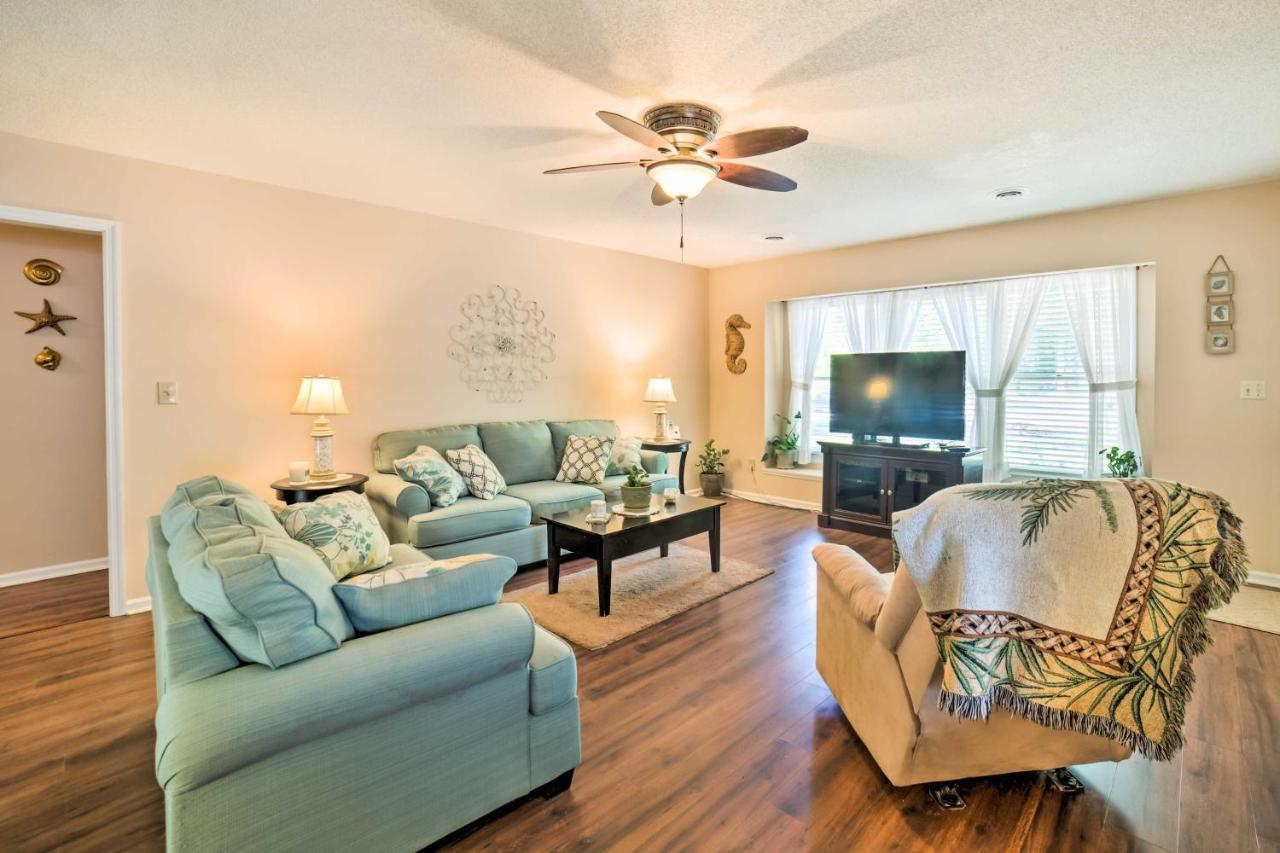 Oak Island Home With Fenced Yard, Walk To Long Beach מראה חיצוני תמונה