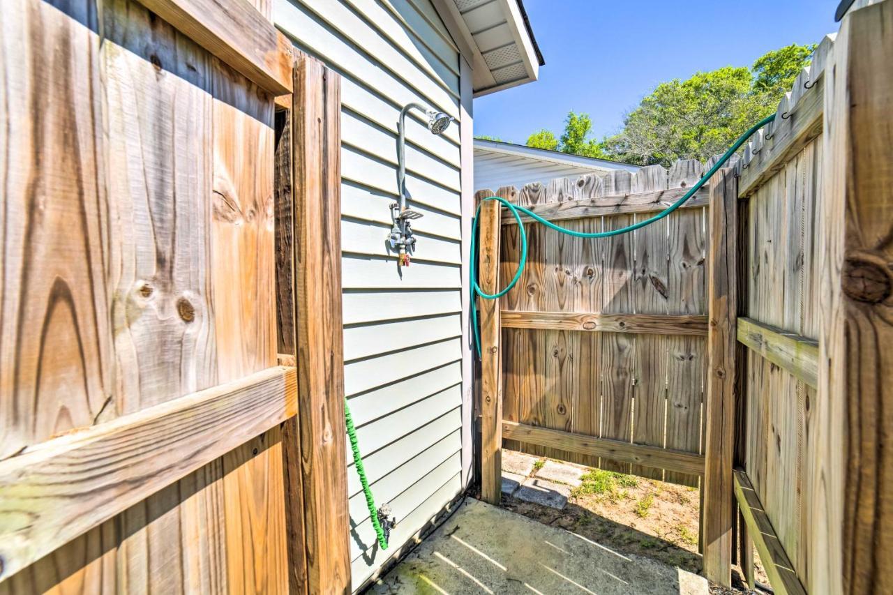 Oak Island Home With Fenced Yard, Walk To Long Beach מראה חיצוני תמונה