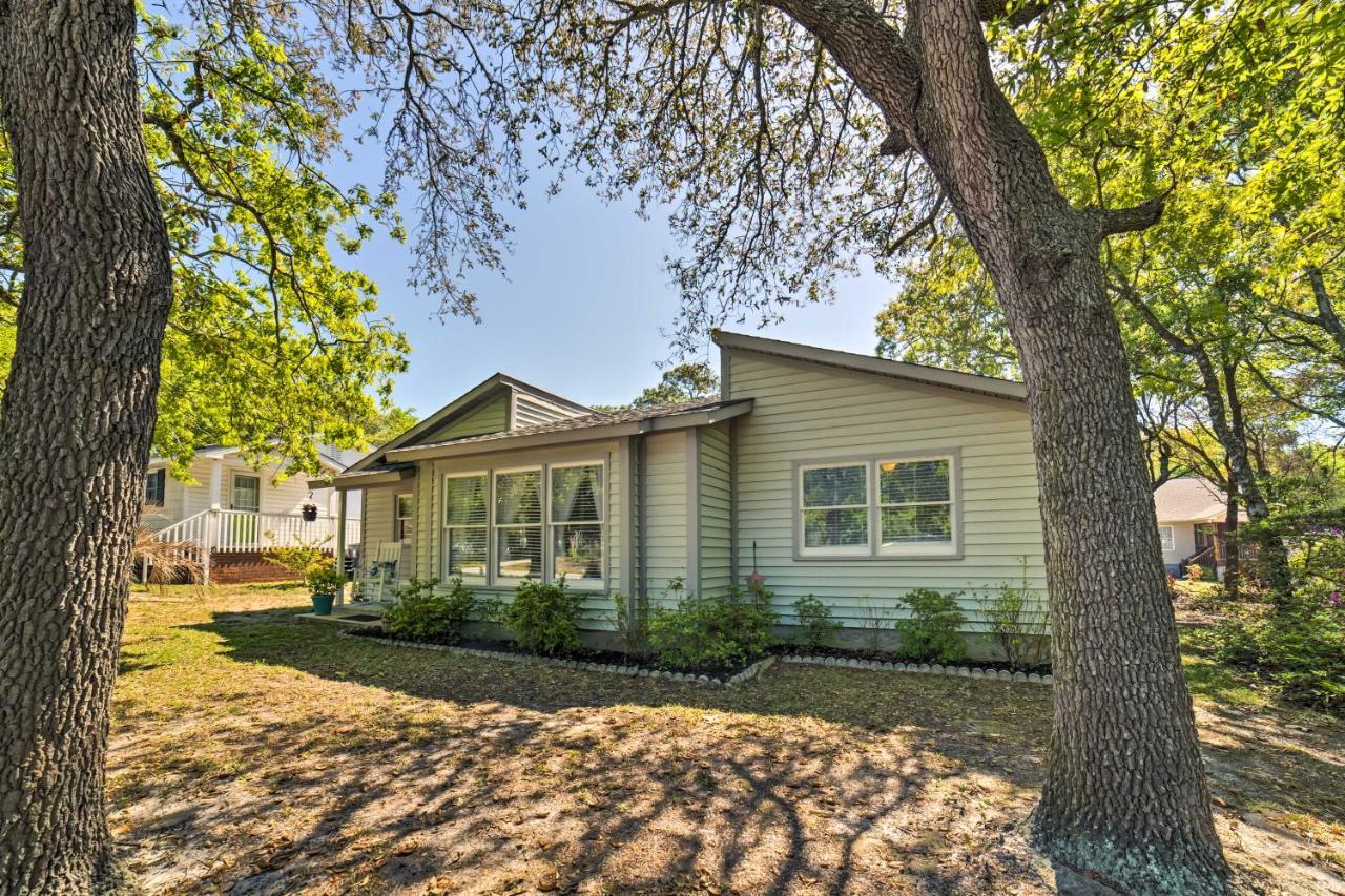 Oak Island Home With Fenced Yard, Walk To Long Beach מראה חיצוני תמונה