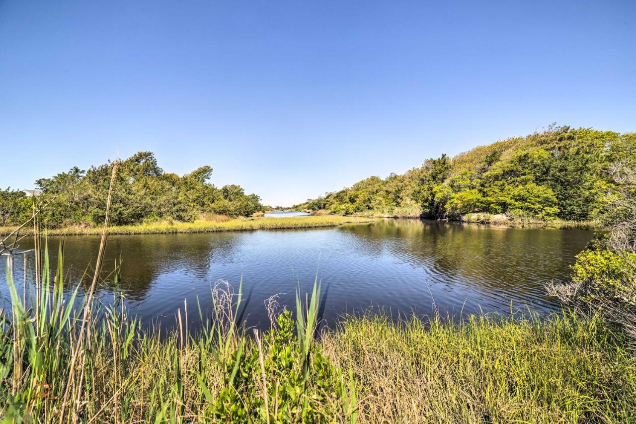 Oak Island Home With Fenced Yard, Walk To Long Beach מראה חיצוני תמונה